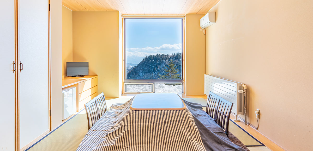 和洋室8畳+ツイン